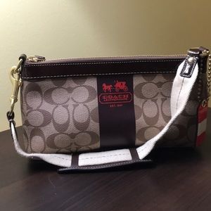 Coach style 11562, Never Carried brass hardware